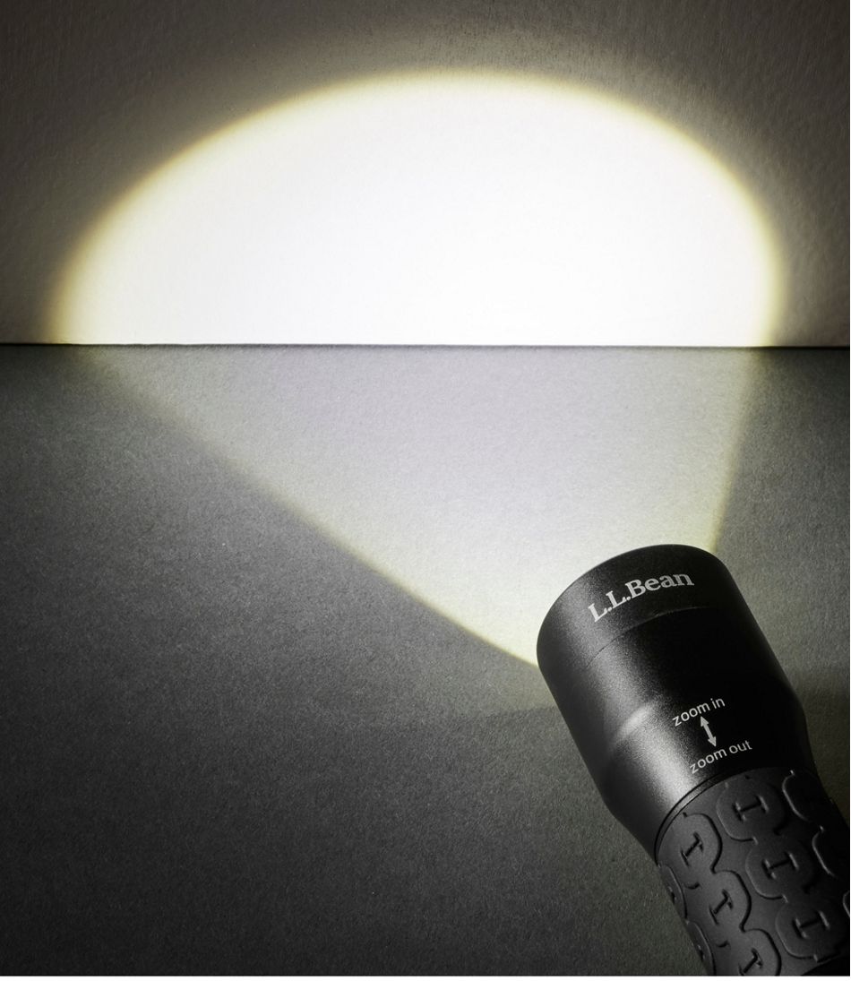 Trailblazer Zoom Flashlight - L.L.Bean Quality