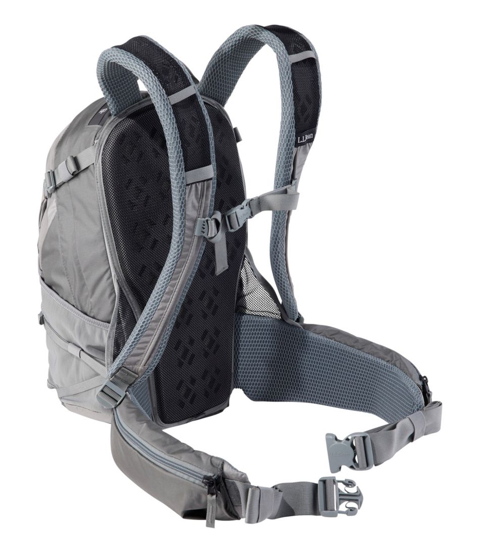 Women's L.L.Bean Ridge Runner Plus Day Pack, 22L - L.L.Bean Top Pick