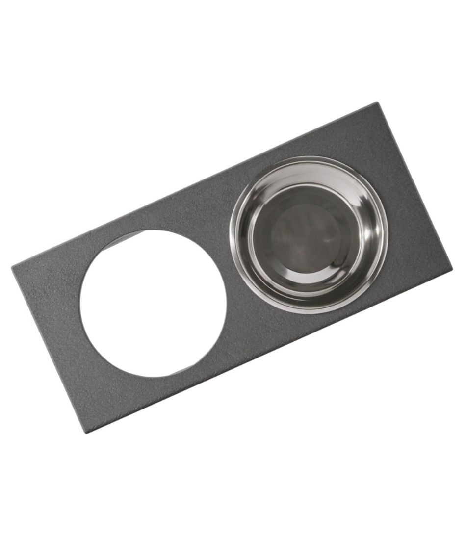 All-Weather Pet Feeder - L.L.Bean Top Pick